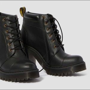 Dr. Marten AVERIL LEATHER HEELED ANKLE BOOTS